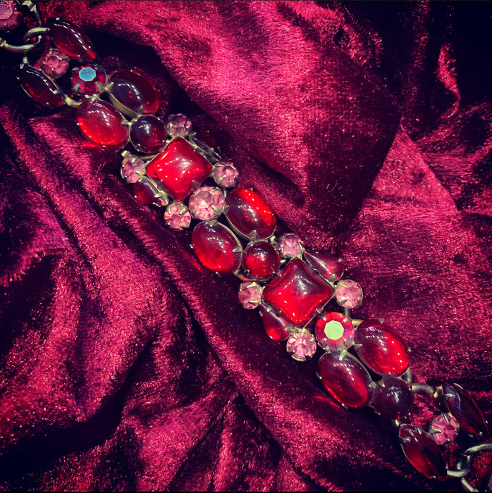 Weiss Red Vintage Glass Bracelet - The Hirst Collection