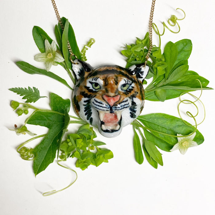 Roaring Tiger necklace by And Mary in porcelaine - The Hirst Collection
