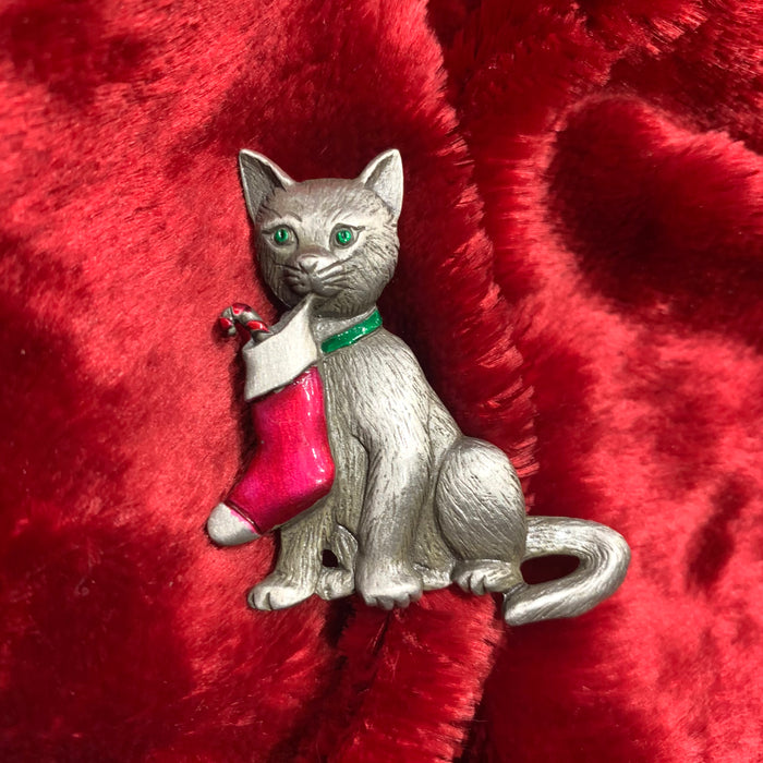 Christmas Cat brooch with stocking by JJ - The Hirst Collection