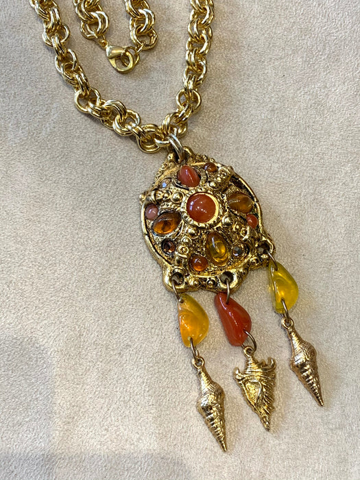 Large amber gold tone vintage  pendant necklace - The Hirst Collection