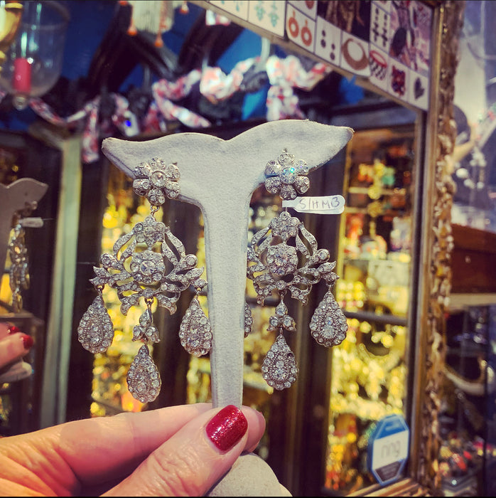 Crystal chandelier earrings Elizabeth Taylor style