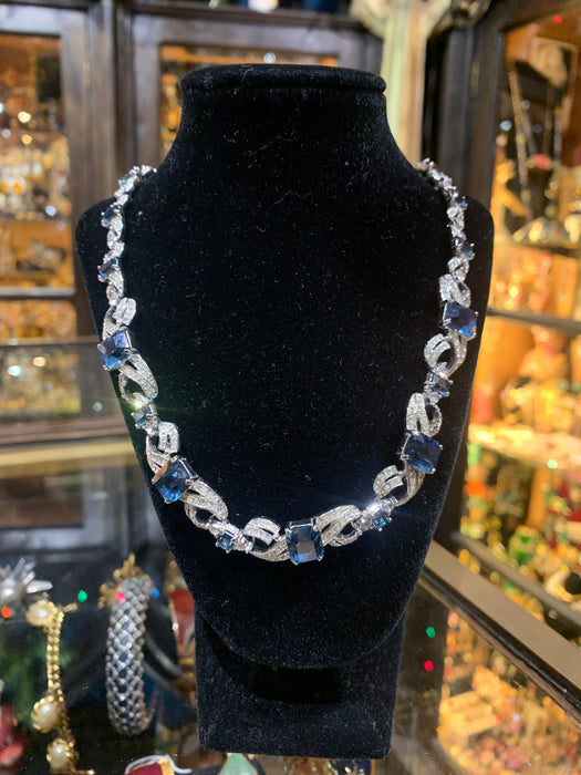 Vintage Sapphire Blue necklace