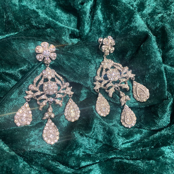 Crystal chandelier earrings Elizabeth Taylor style